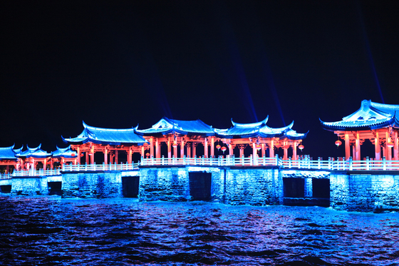 Proyecto de iluminación de Guangjiqiao Proyecto profesional de lavado de paredes LED IP65 para edificios altos temáticos de la ciudad